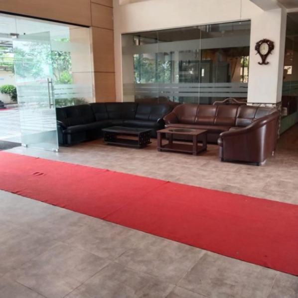 Hotel Swamiraj Indapur  Bagian luar foto